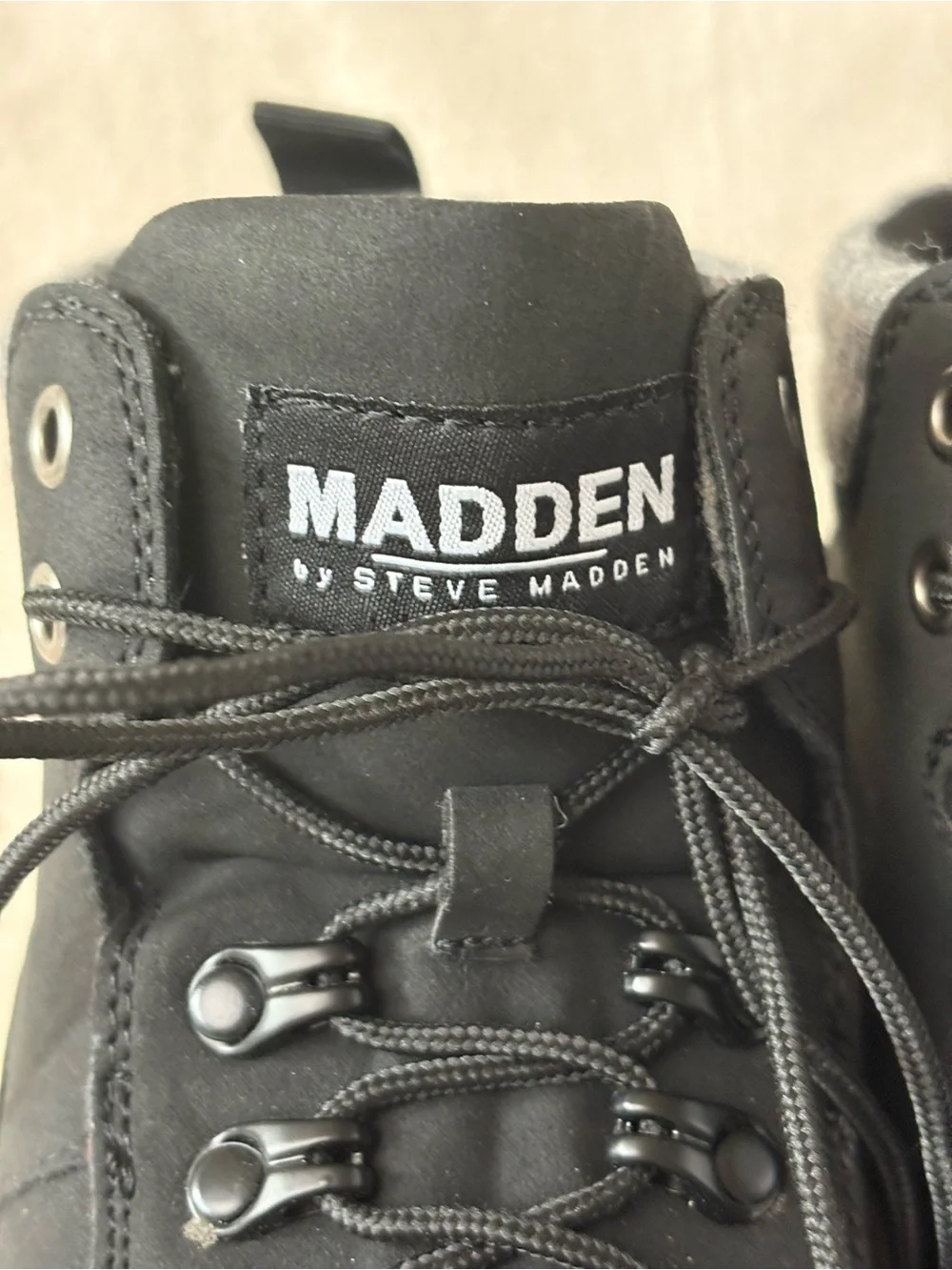 Madden by Steve Madden Haqqen Black Gray High-Top Lace-Up Sneaker Boots NEW US10